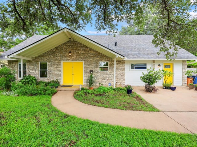 1209 Clearfield Dr