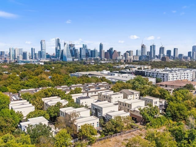 1209 Kinney Ave Unit #6B