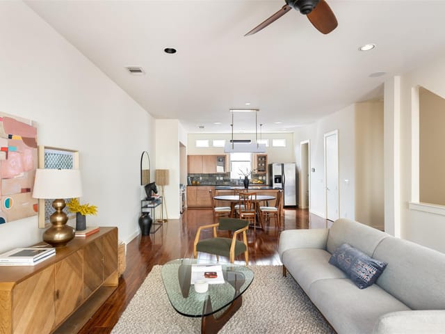 1209 Kinney Ave Unit #H