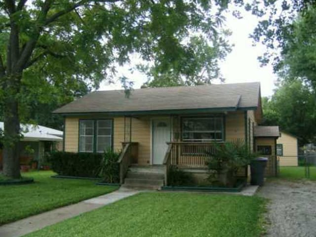 1209 Piedmont AVE