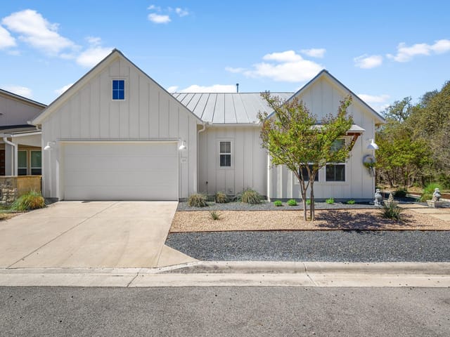 121 Francesco Ln