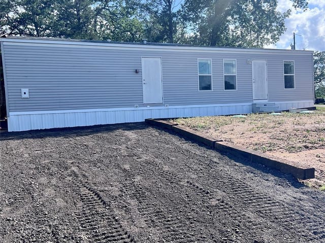 121 Kiowa Dr