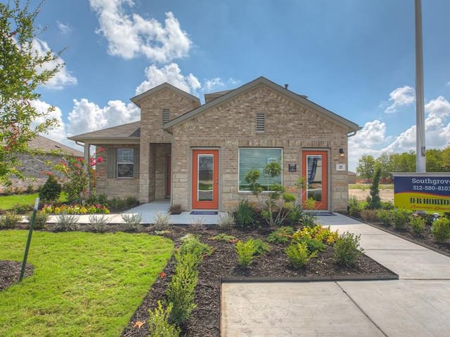121 Little Walnut Cv