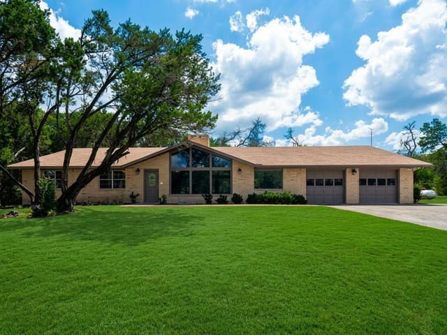 121 Merrywood LN