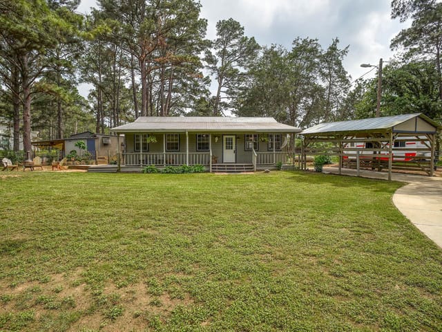 121 Pony Grass LN