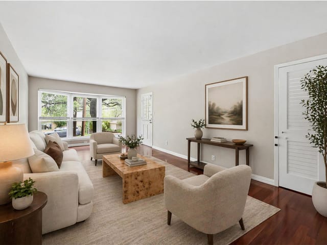 1210 Windsor Rd Unit #104