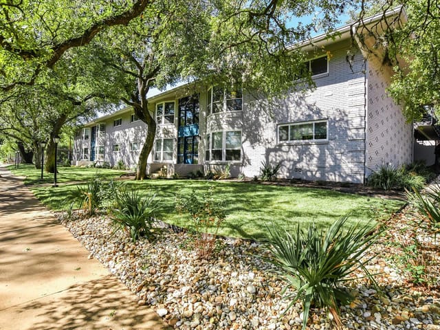 1210 Windsor Rd Unit #123