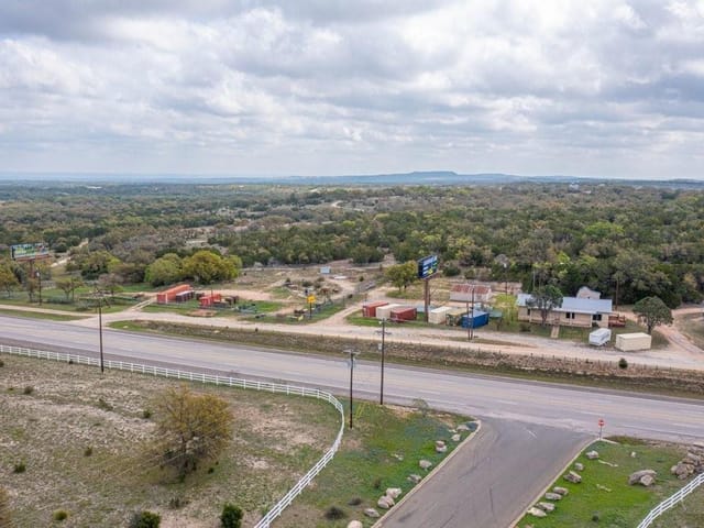 12102 Us Highway 281