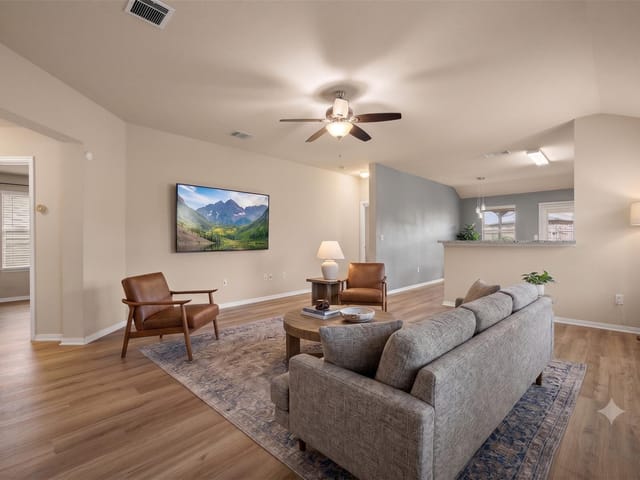 12105 Jamie DR