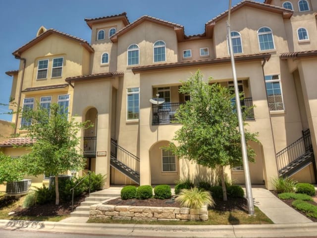 12105 Terraza Cir Unit #67