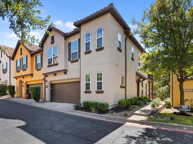 12108 Terraza Cir Unit #TH24
