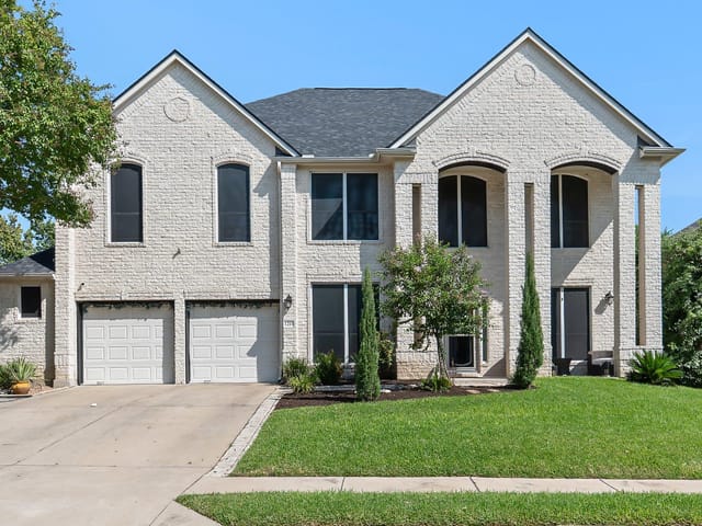 1211 Laurel Oak Trl