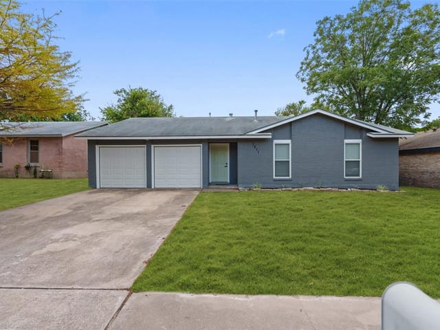 1211 Turtle Creek Blvd
