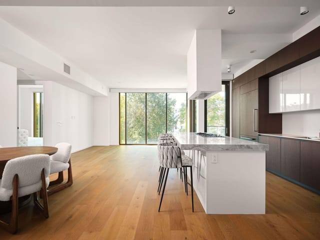 1211 W Riverside DR Unit #4D