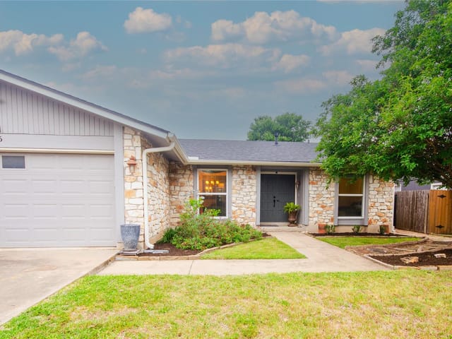 12116 Acorn Creek Trl