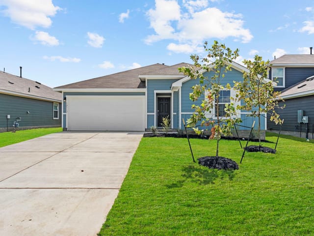 12117 Horseshoe Field BND