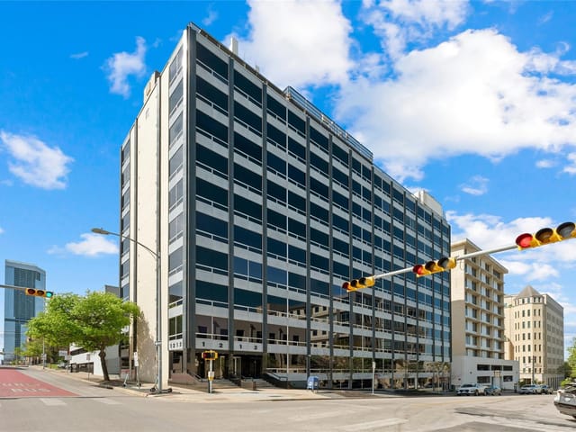 1212 Guadalupe St Unit #401