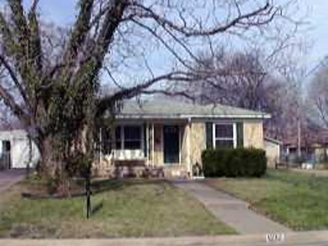 1212 MADISON AVE