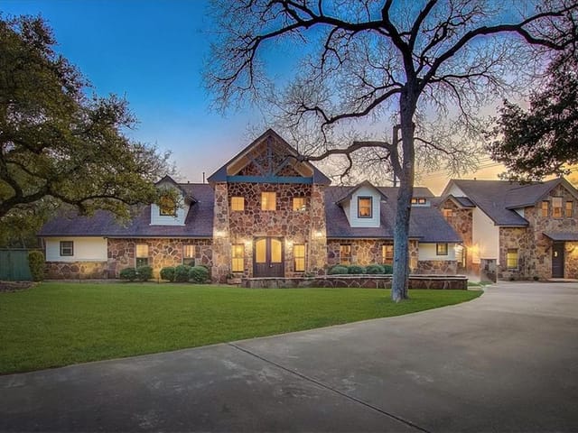 12121 Windy Ridge Rd