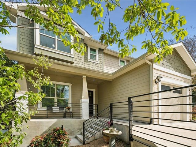 12122 Cottage Promenade CT