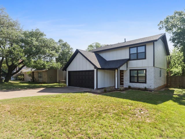 12127 Cabana Ln