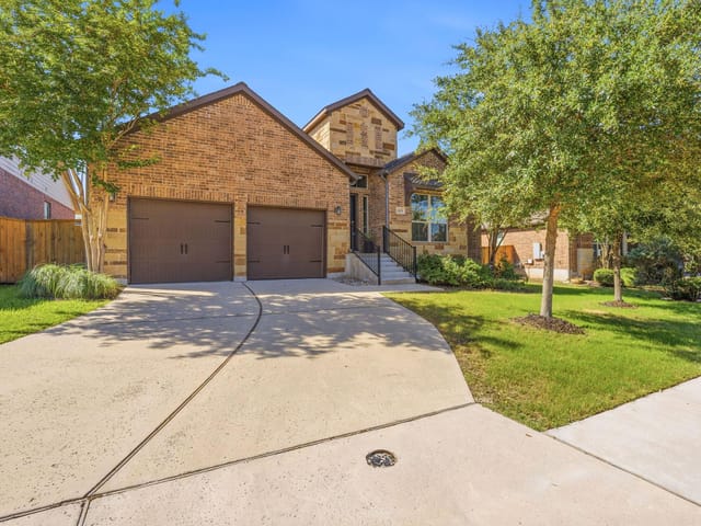 1213 Lakeside Ranch RD