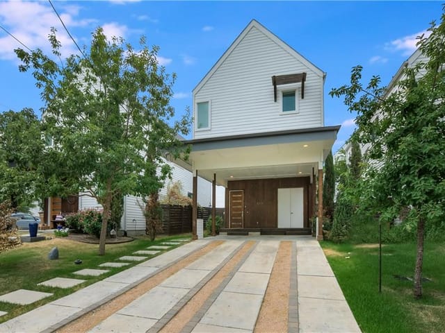 1213 Maple Ave