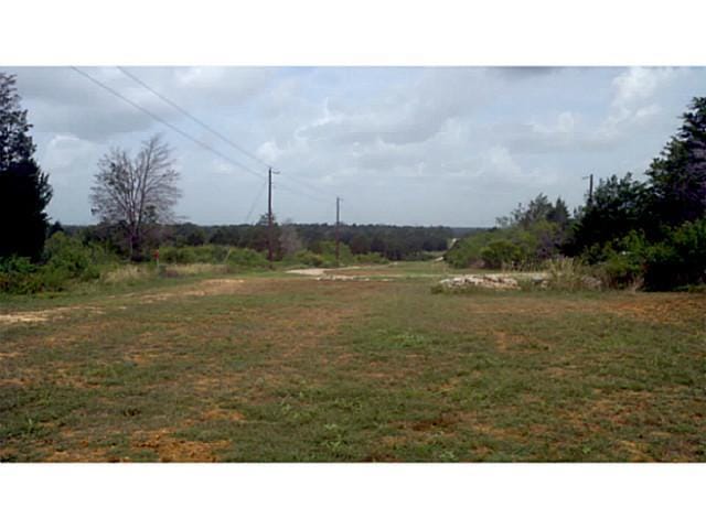 1215 Private Road 7039