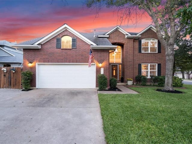 1215 Thistle TRL