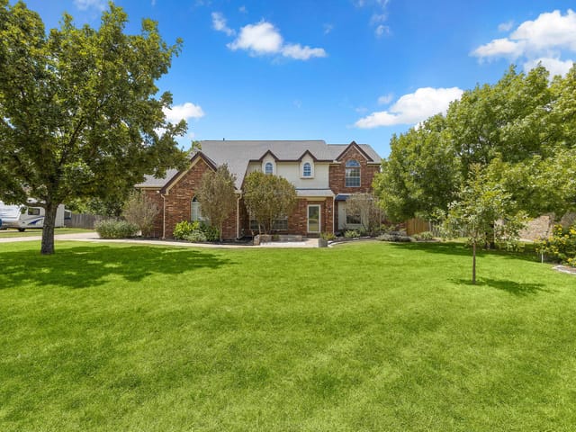 1216 Meadowild DR