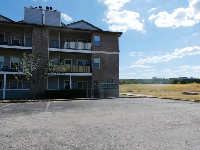 12166 METRIC BLVD Unit #1009