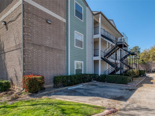 12166 Metric BLVD Unit #103