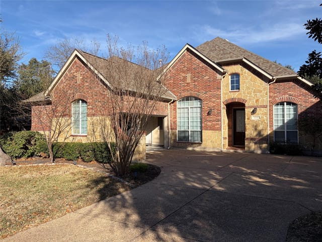 1219 Pine Forest Cir