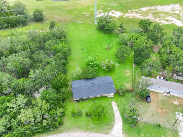 122 Blanket Flower DR