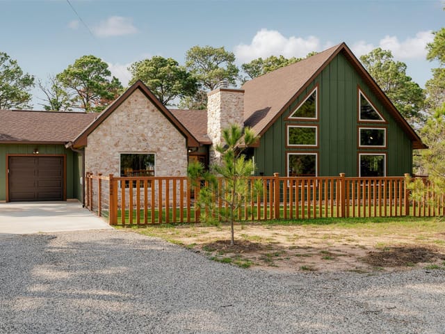 122 Mokolii Ct