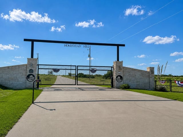 122 Reserve WAY