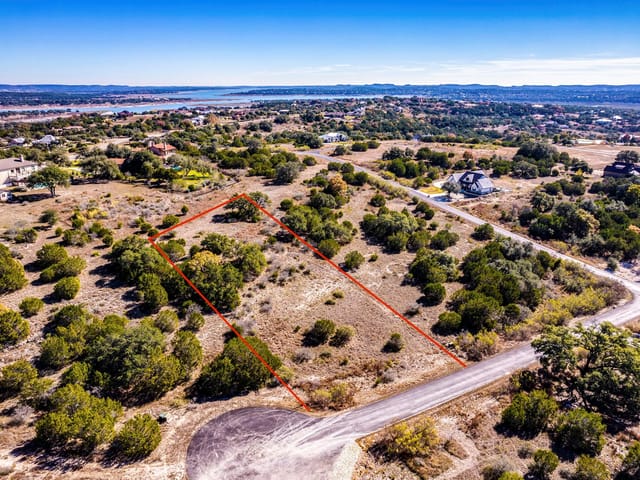 122 Upper River Pl