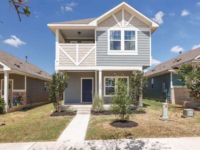 1220 Esplanade PKWY