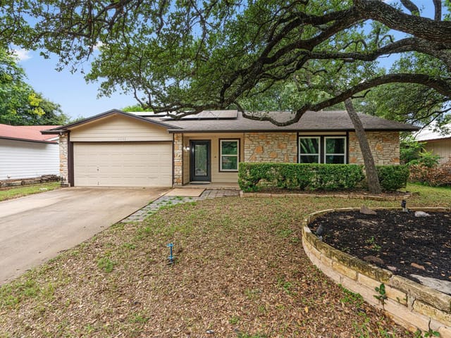 12202 Grimsley Dr