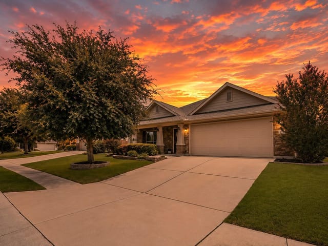 12203 Toluca DR