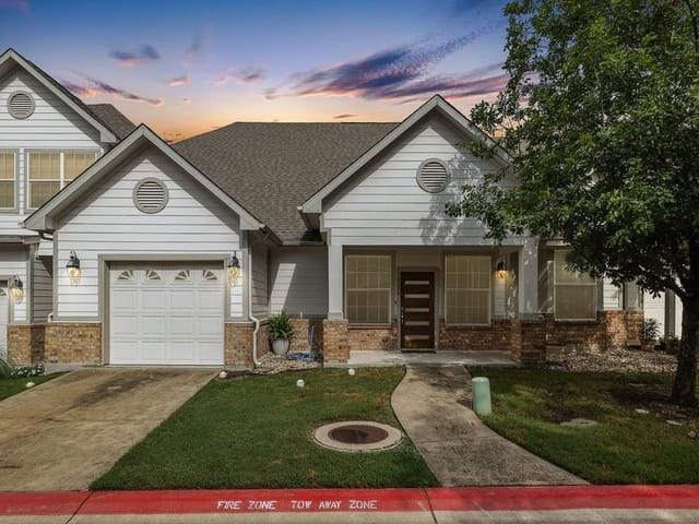 12208 Abbey Glen Ln Unit #D