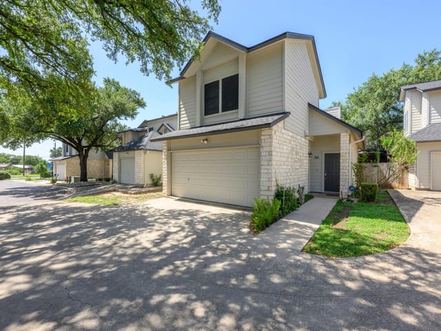 12212 Brigadoon LN Unit #144