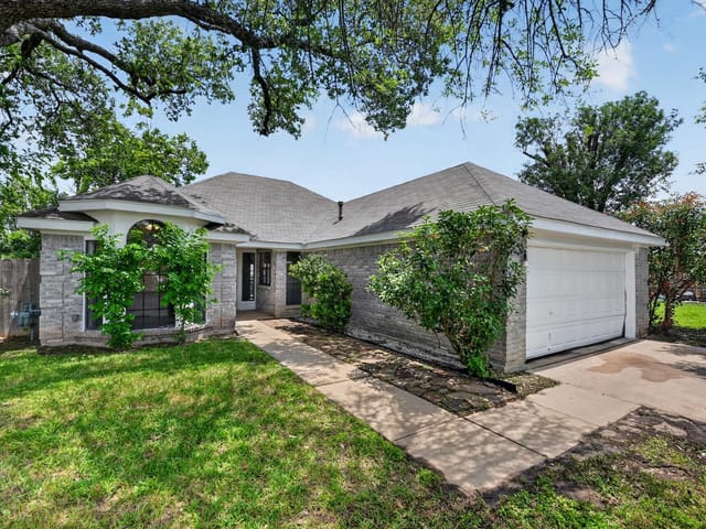 1222 Ivybridge DR
