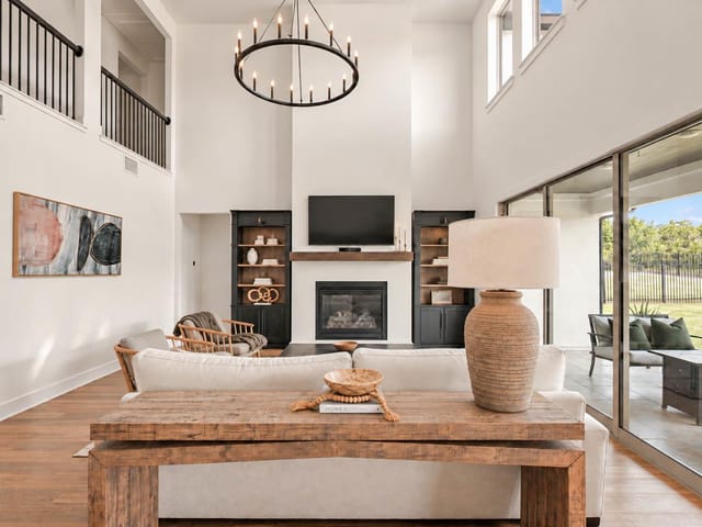 1222 Jacksdaw DR