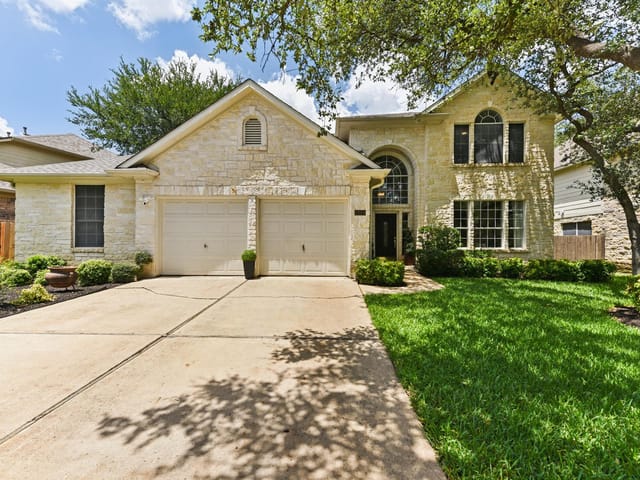 1224 Fall Creek LOOP