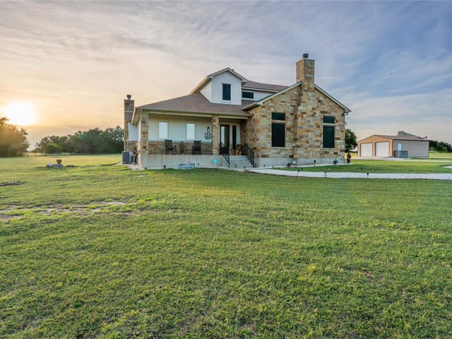1224 Hidden Springs Dr