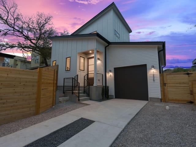 1225 Delano St Unit #2