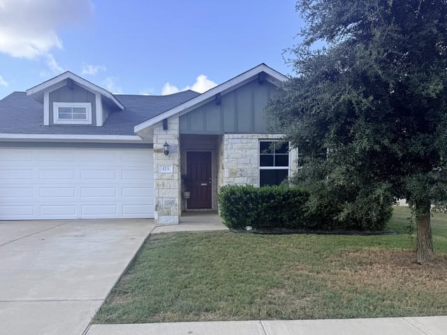 123 Saranac DR