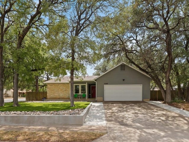 12300 Cassady Dr