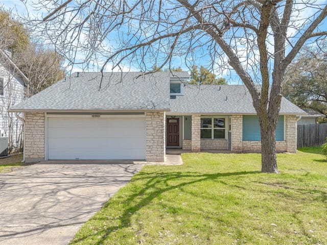 12303 Turtleback Ln